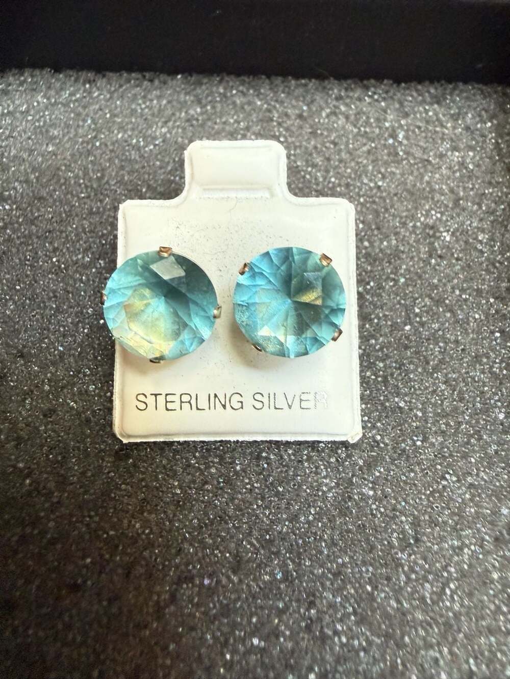 Sterling Silver Blue Crystal Round Faceted Stud Earrings